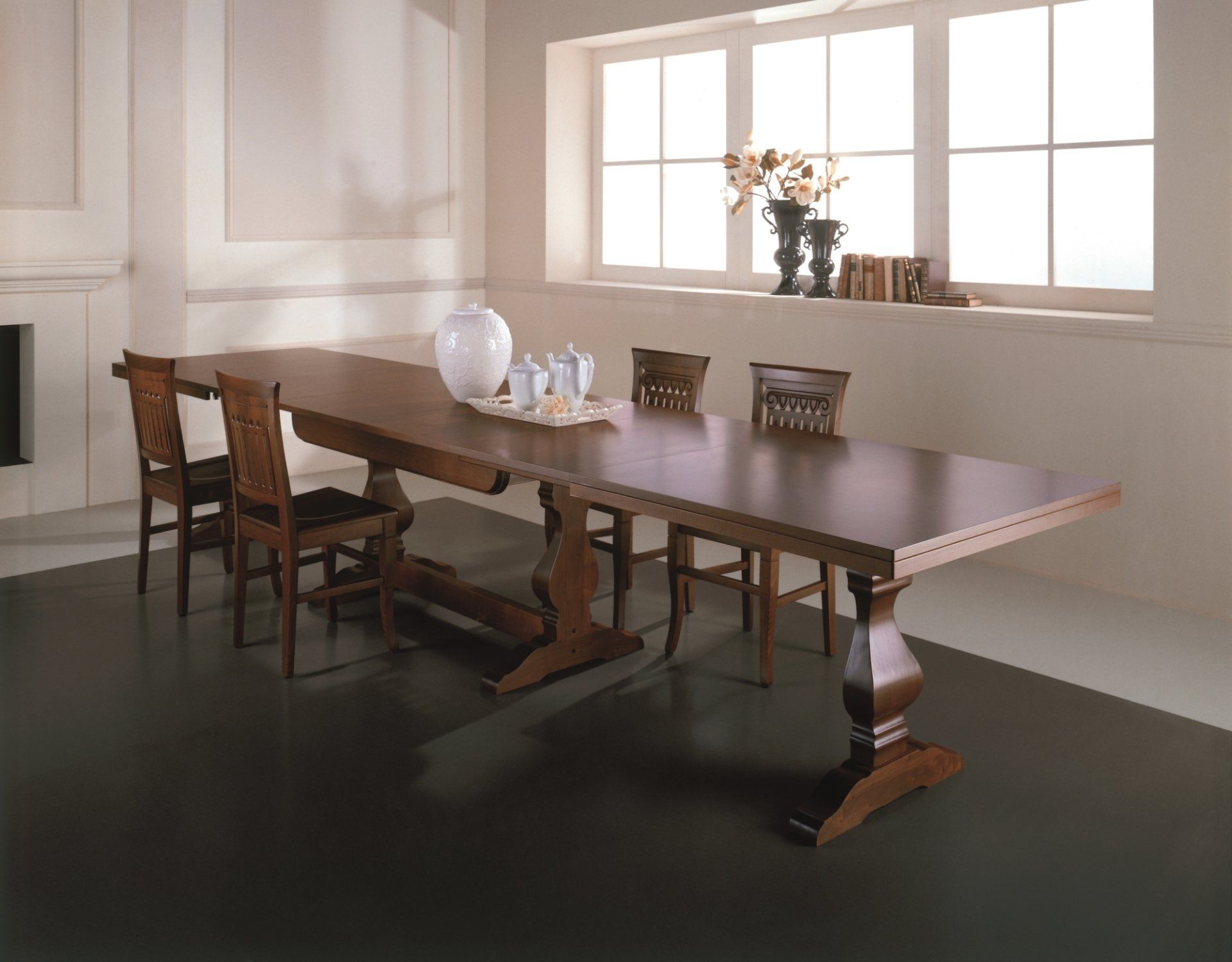 tavoli e sedie soluzione arredo