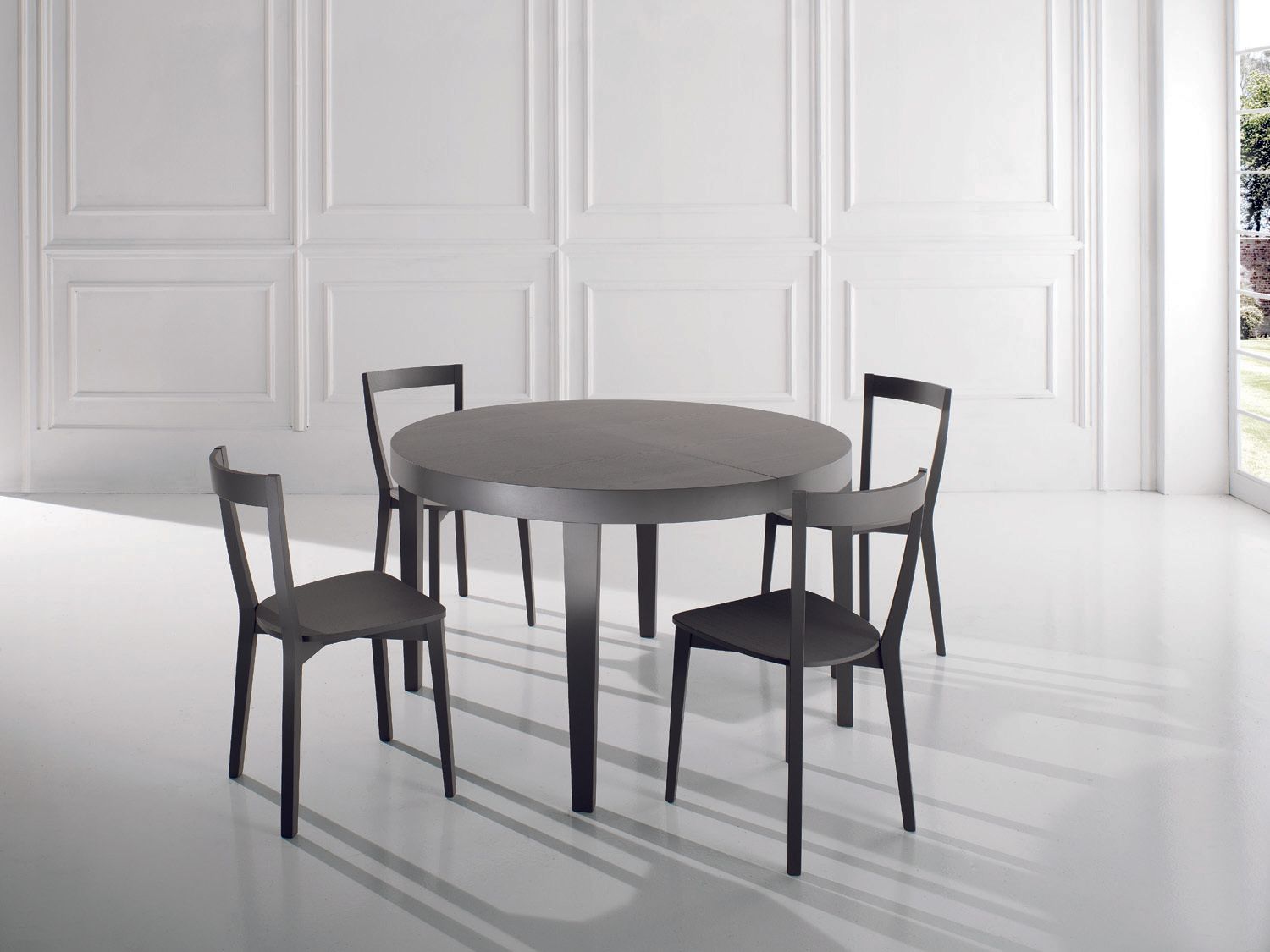 tavoli e sedie soluzione arredo