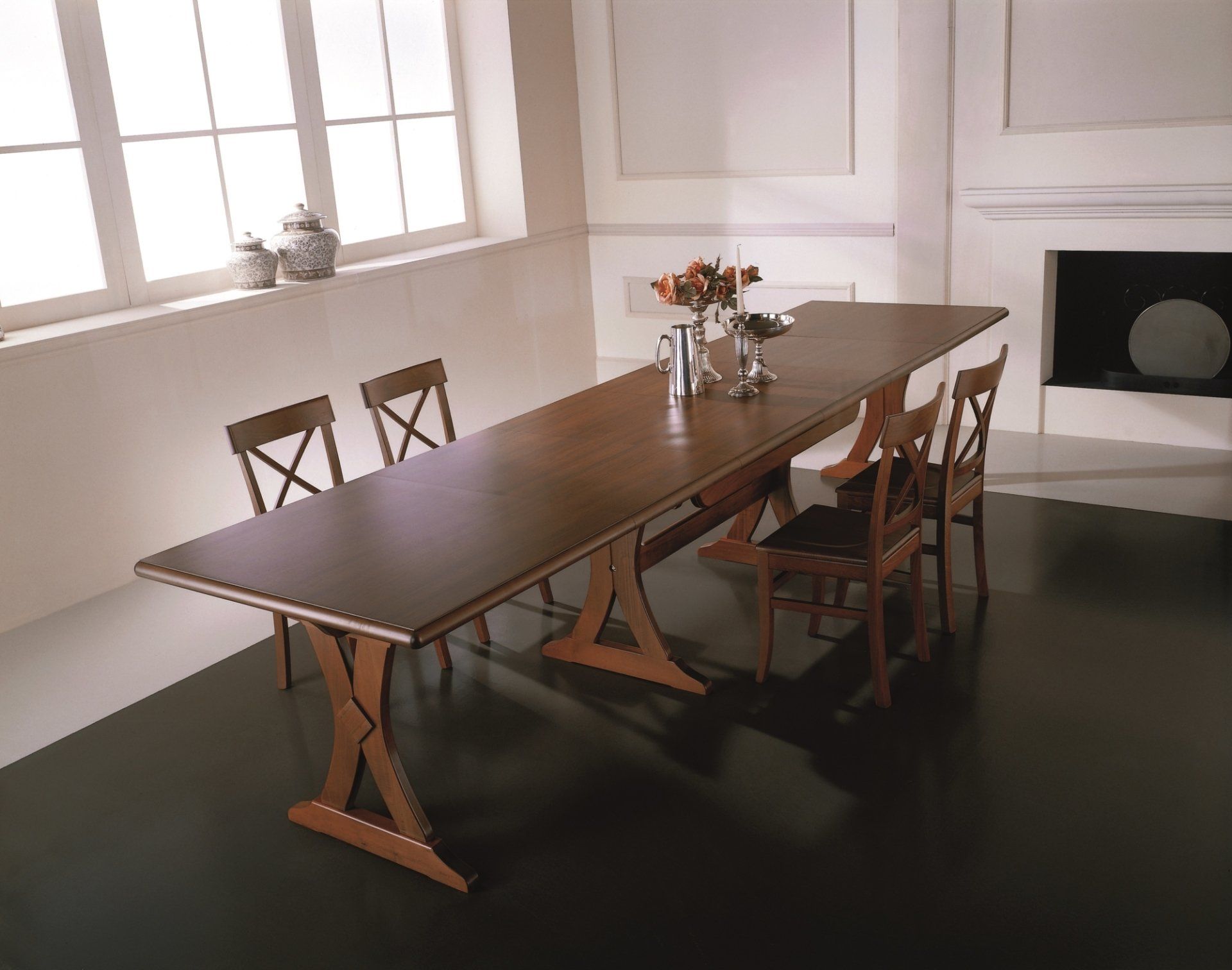 tavoli e sedie soluzione arredo