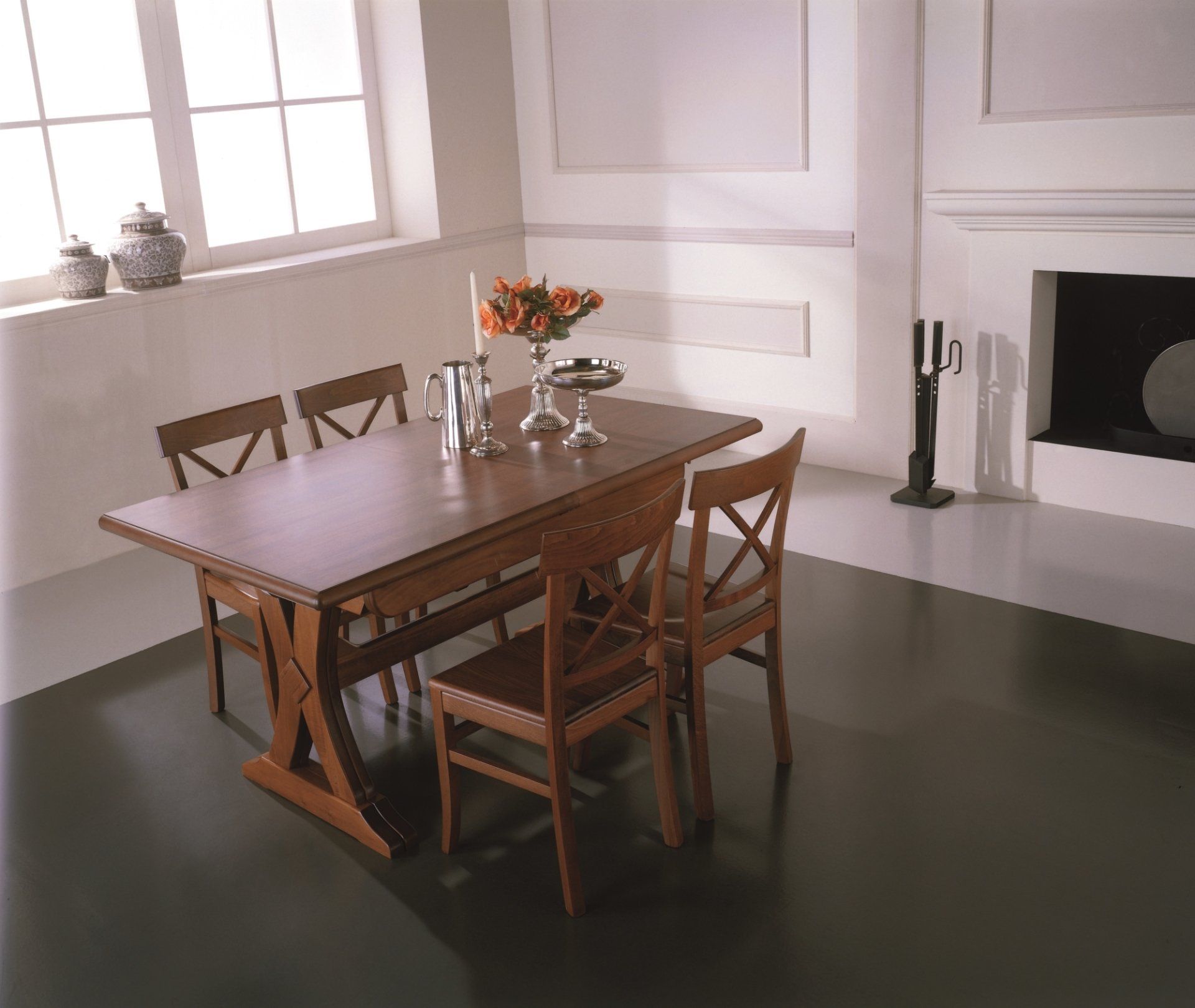 tavoli e sedie soluzione arredo