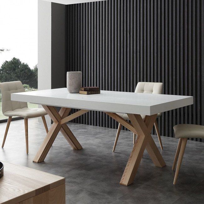 tavoli e sedie soluzione arredo