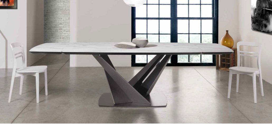 tavoli e sedie soluzione arredo