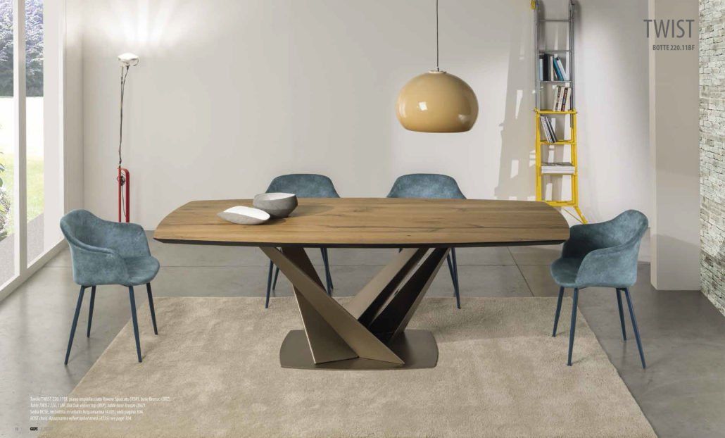 tavoli e sedie soluzione arredo