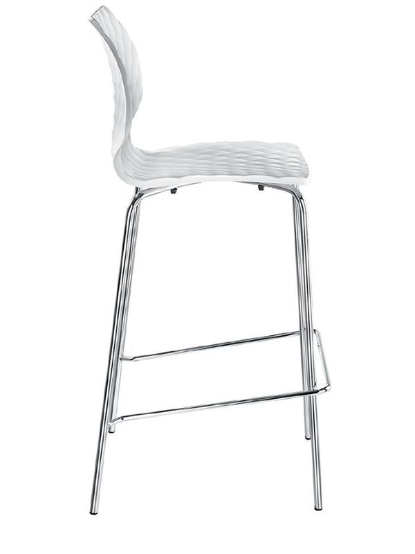 tavoli e sedie soluzione arredo