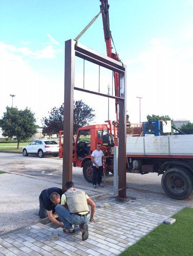 Realizzazione di insegne