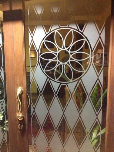 Vetrofania per una porta