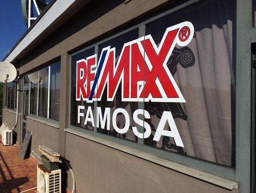 Vetrofania per un negozio