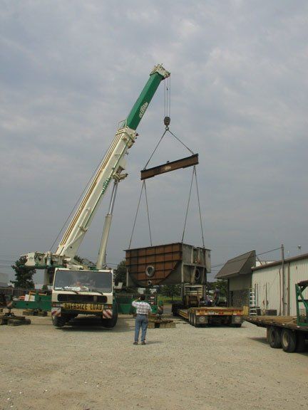 Tall Crane — Memphis, TN — Industrial Machine & Fabrication, Inc.