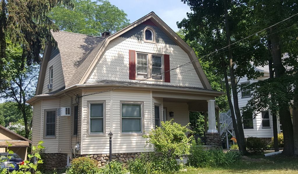 House with Windows — Hackensack, NJ — Classic Remodeling