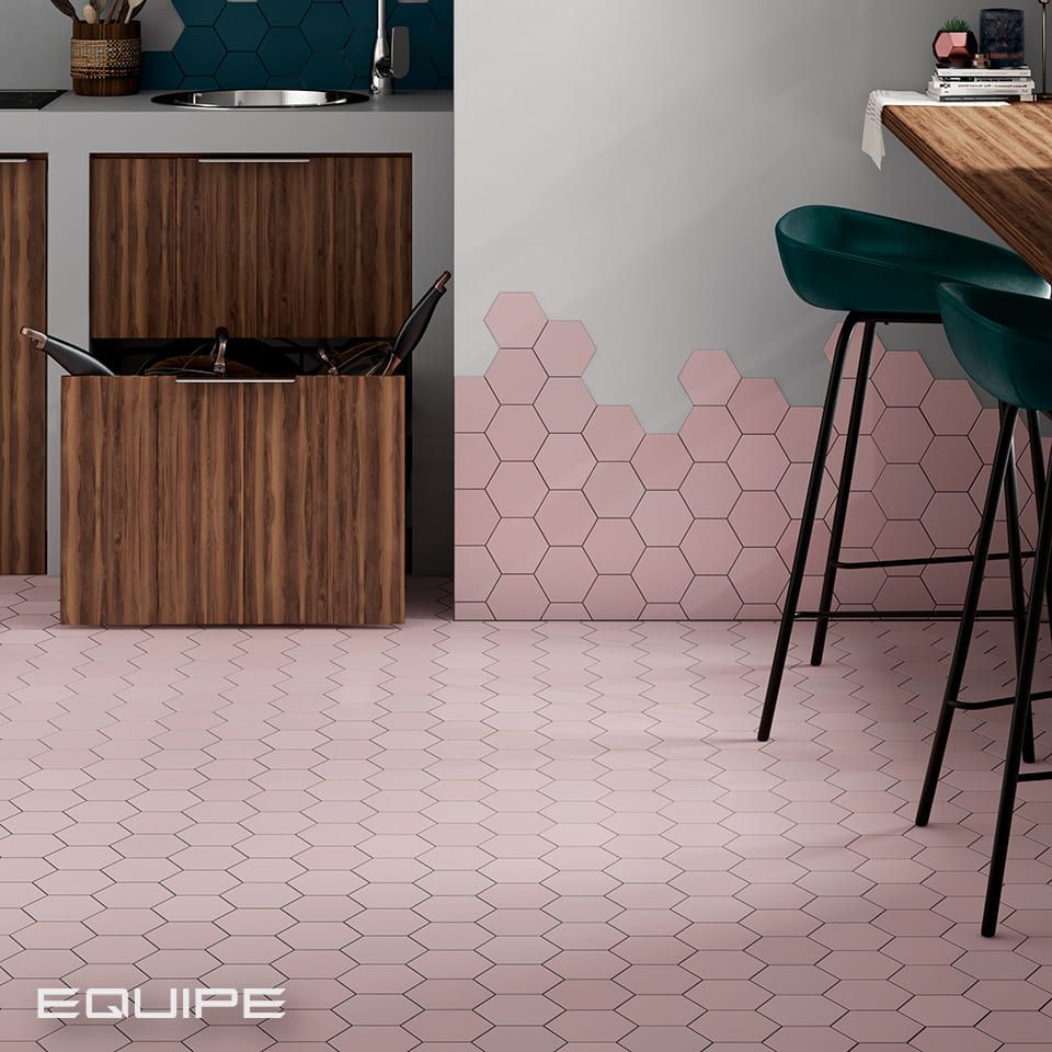 Warm pink-toned tile from the Kromatica series adding softness and charm