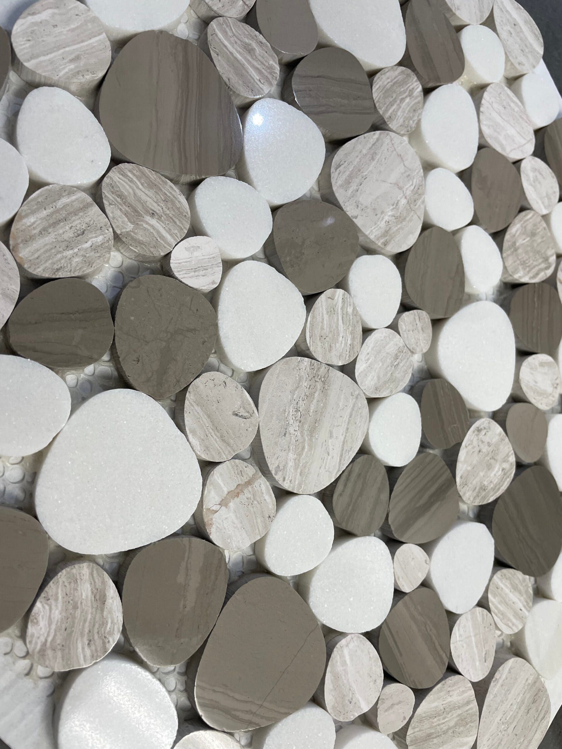 Sandalwood Hearts mosaic blends warm stone tones in charming heart shapes.
