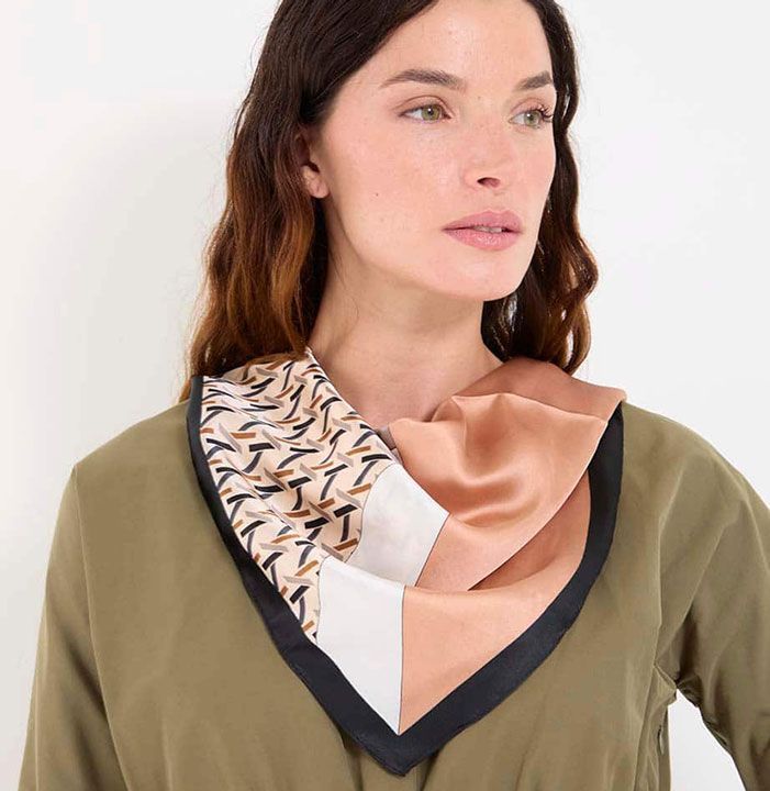 CORBATAS Y MASCADAS PAVOLI 