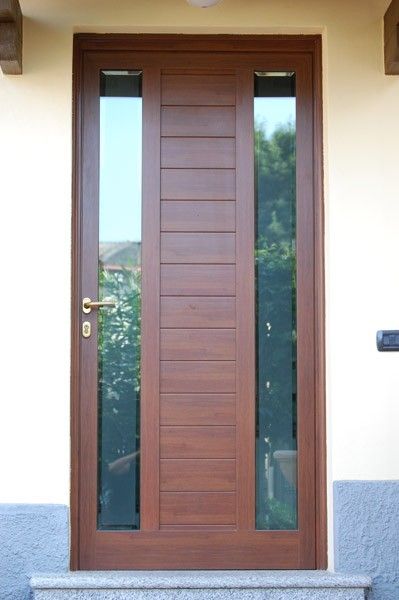 portoncino in legno grigio