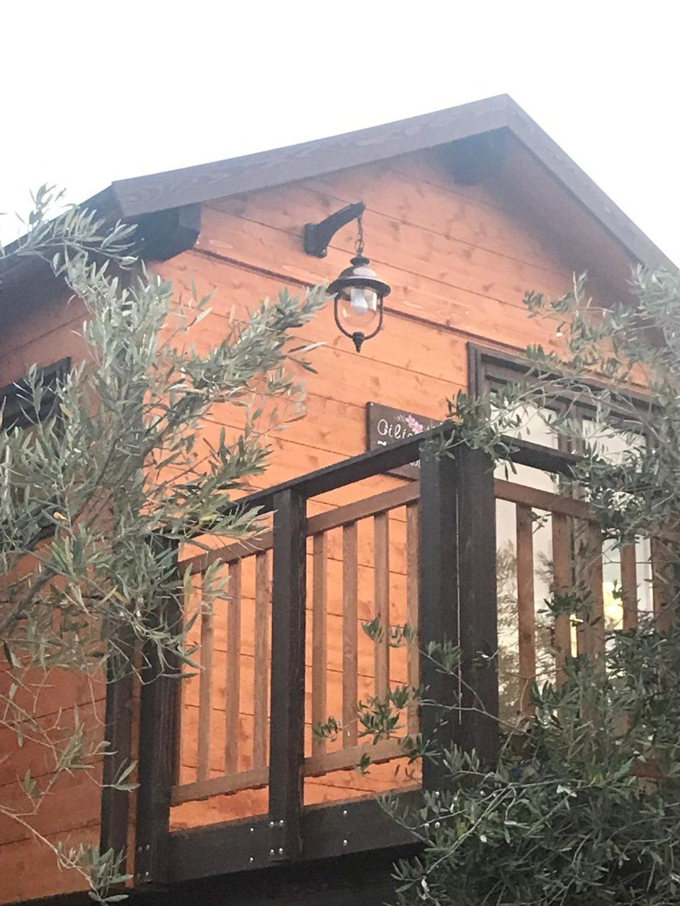 camera con vista sul giardino