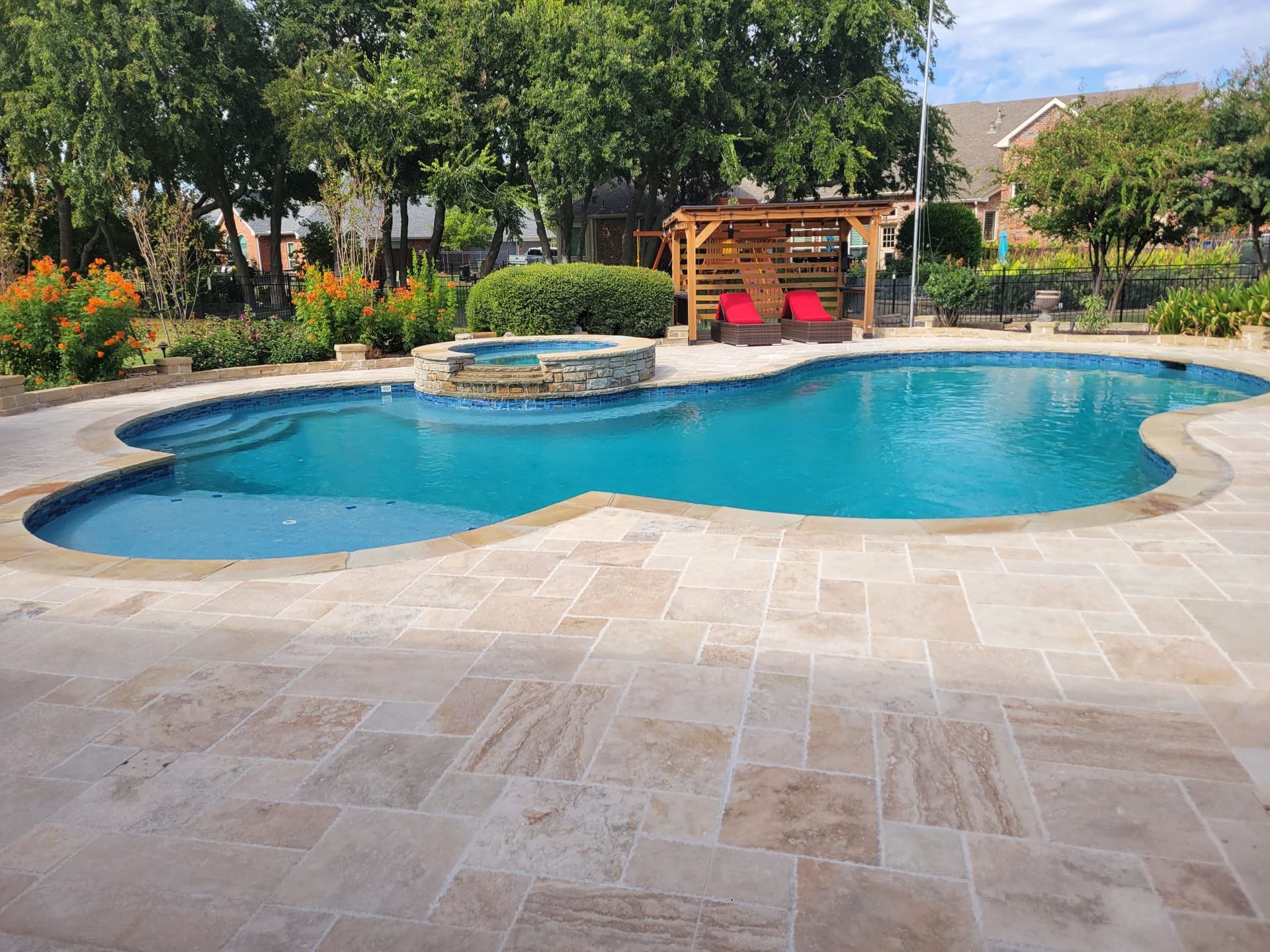 Swimming pool