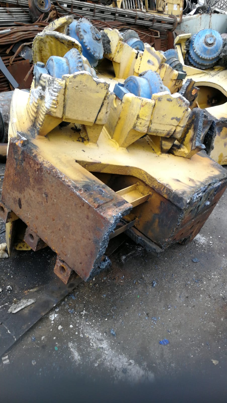 raccolta e trasporto rifiuti vari materiali