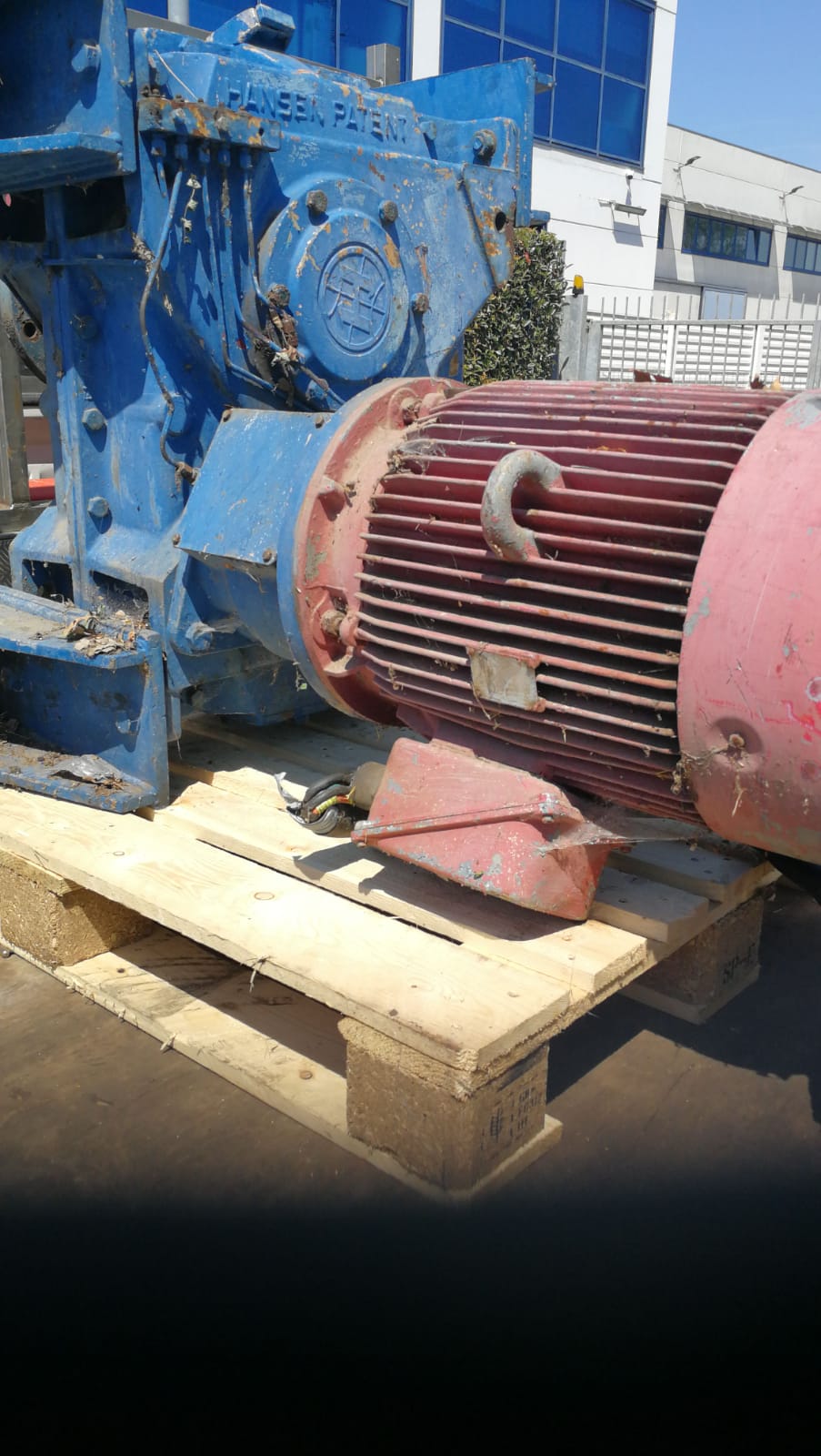 riutilizzo componenti metalliche