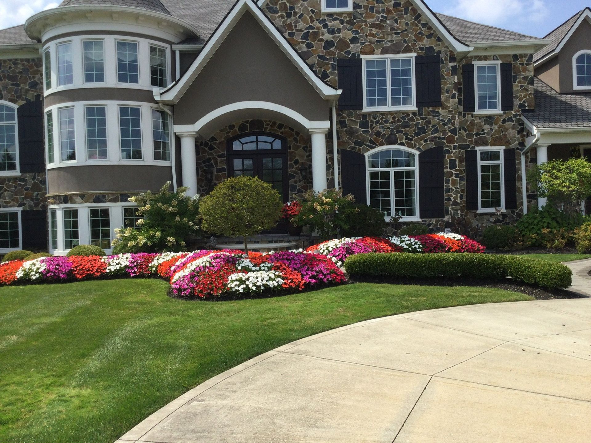 S & M Landscape Construction