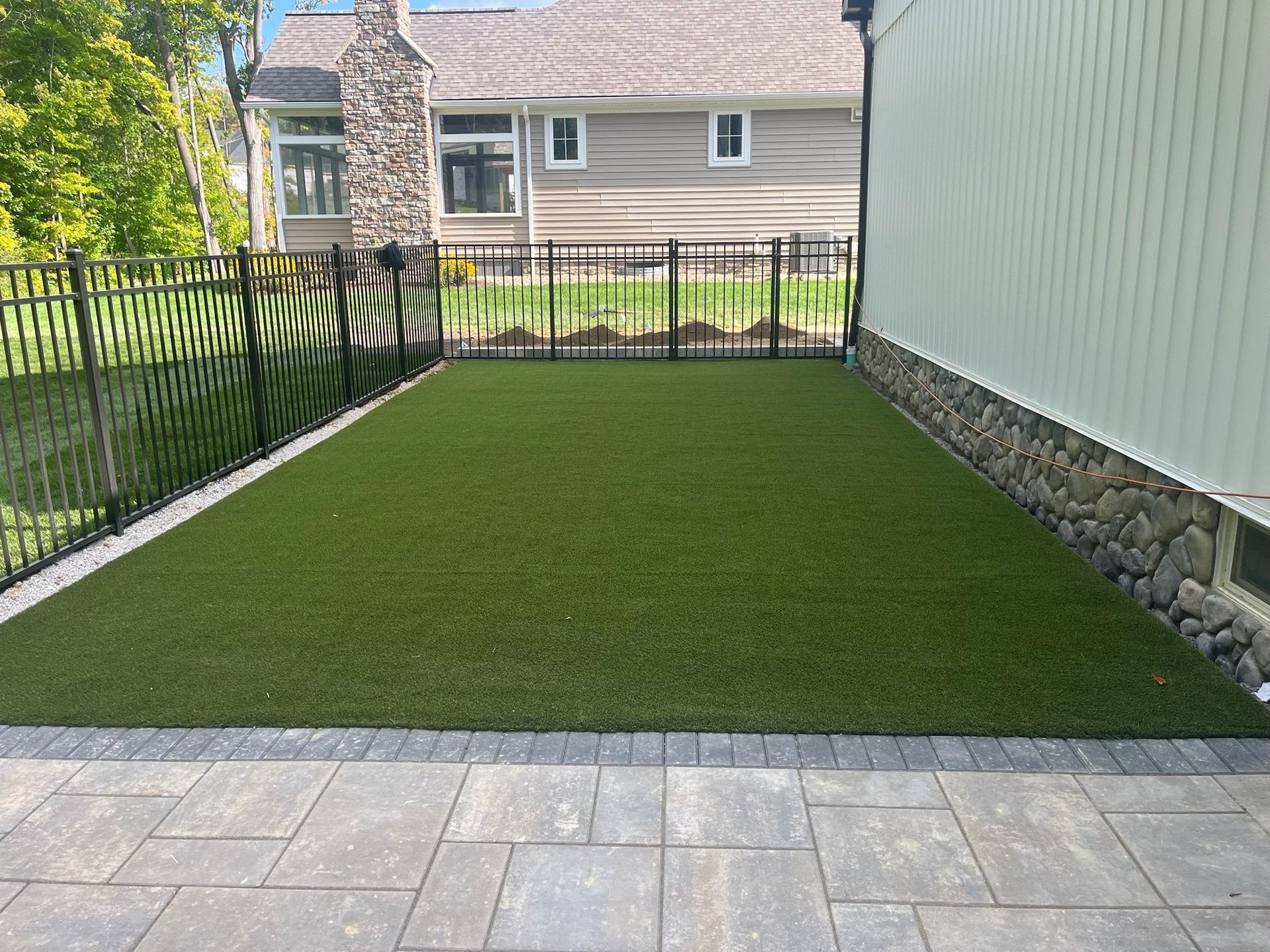 S & M Landscape Construction