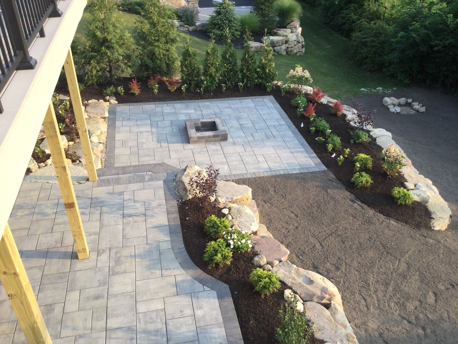 S & M Landscape Construction