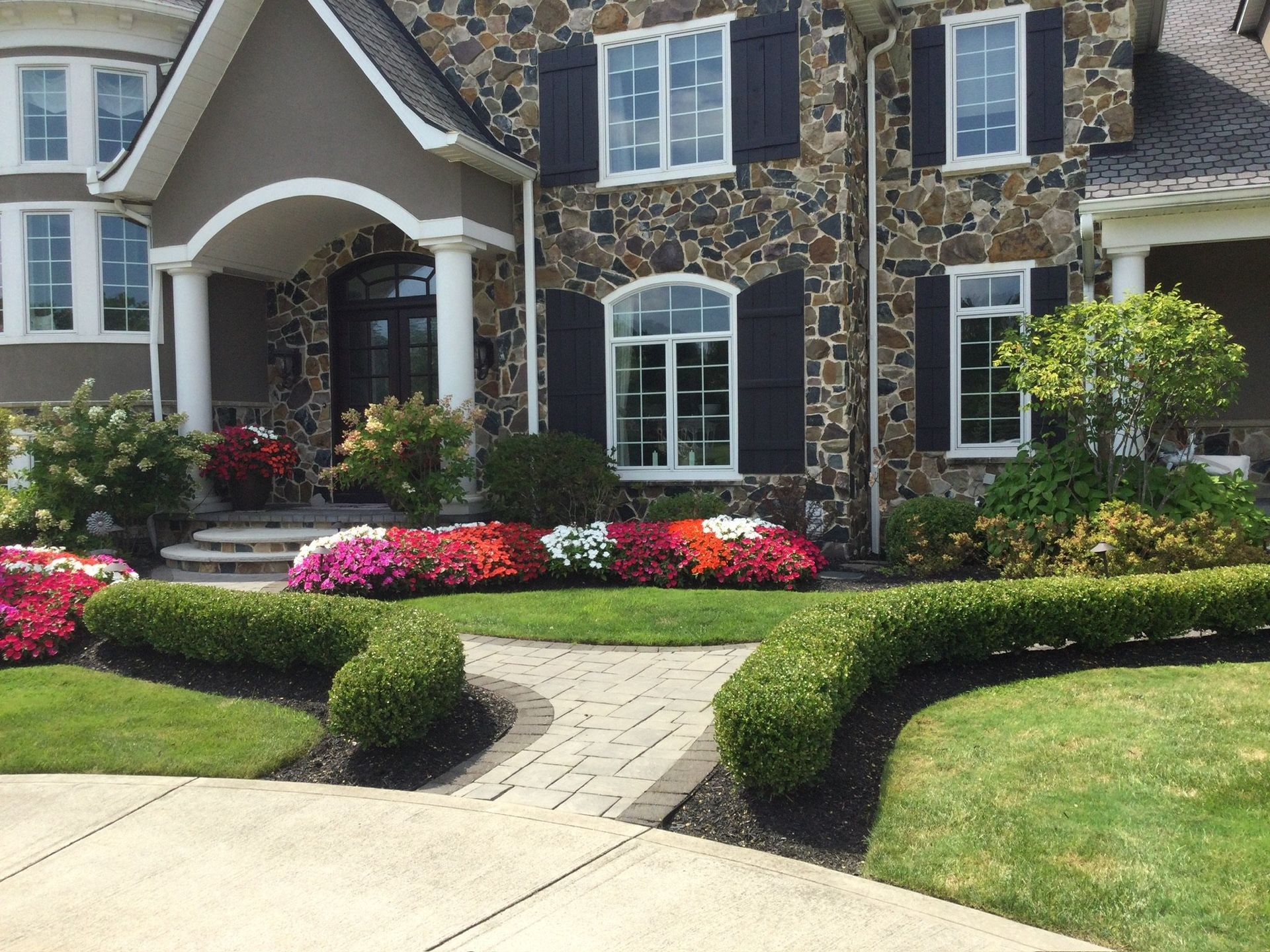 S & M Landscape Construction