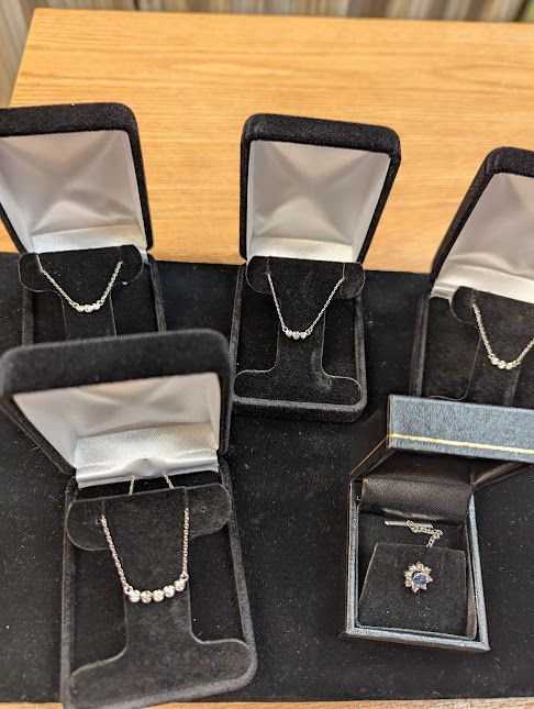 Finished product with 5 gifts from 1 ring