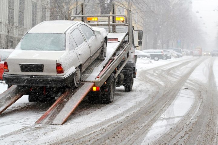 An Image of Emergency Towing Services in Glendale, CA