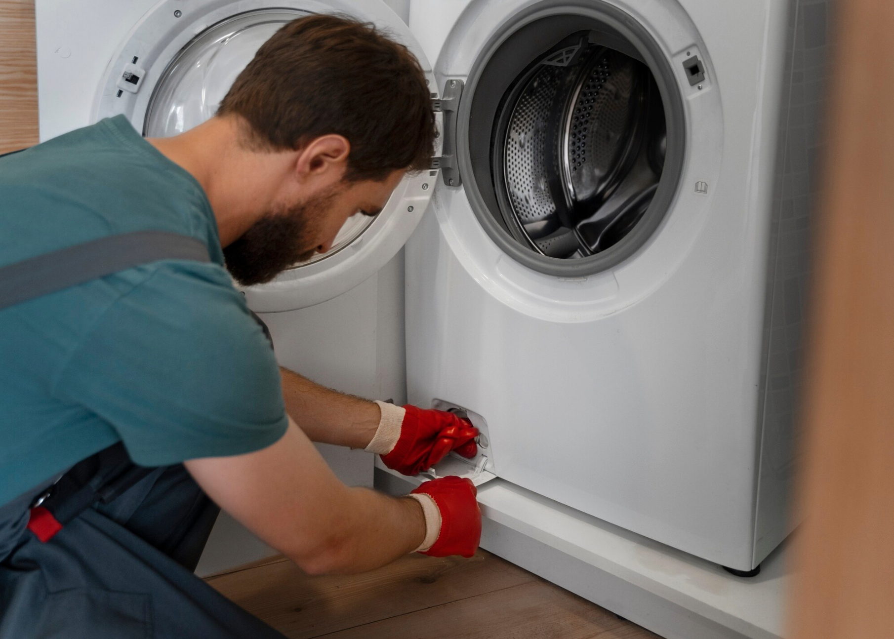 Worker fixing appliance in Harrison Township