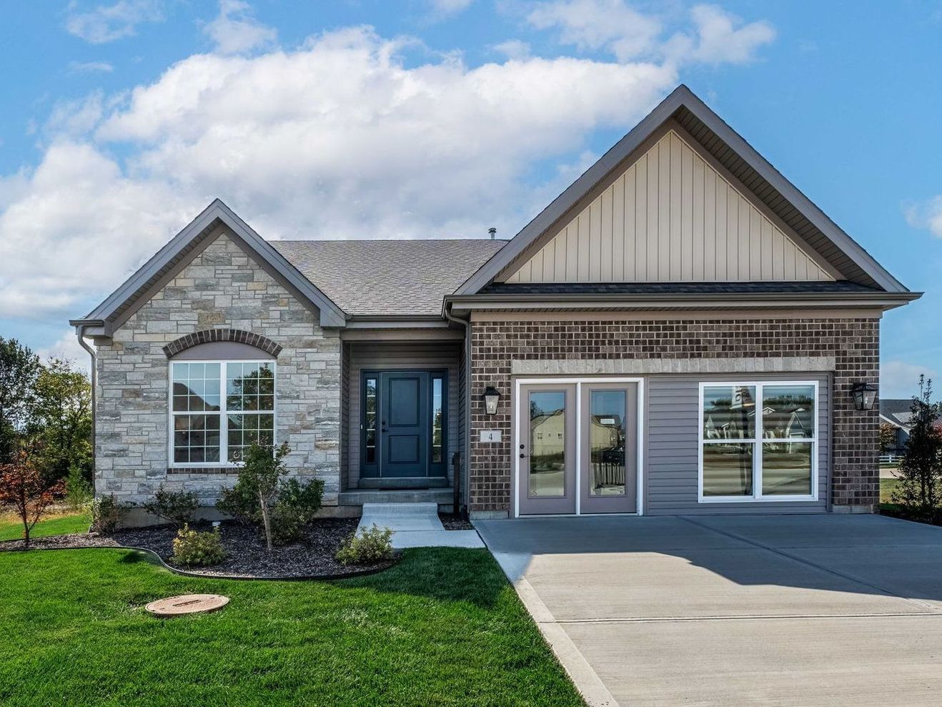 available homes in columbia meadows | kemp homes company | Chesterfield, MO 63005