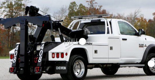 Corey's Towing Gallery Photo