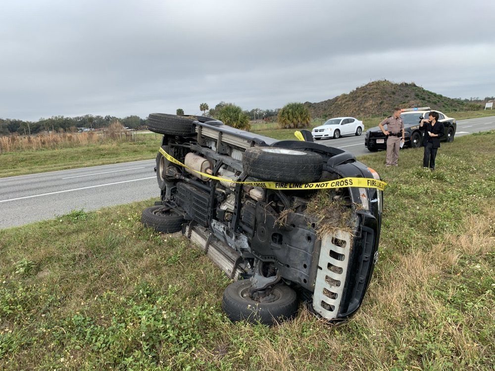 Corey's Towing Gallery Photo