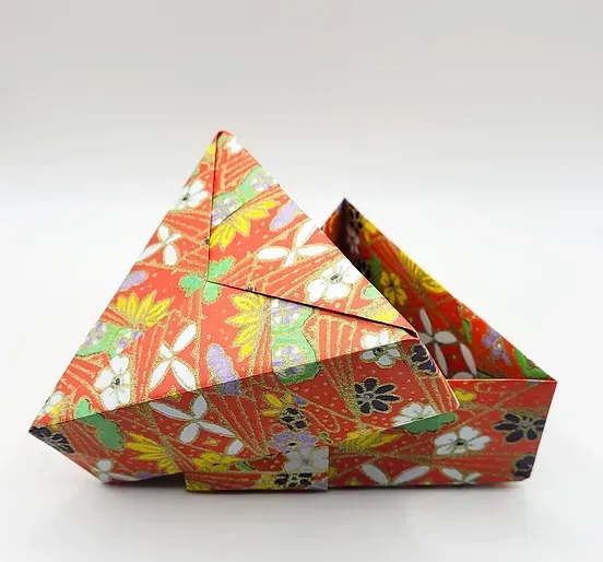 Onelin origami workshop for team building 