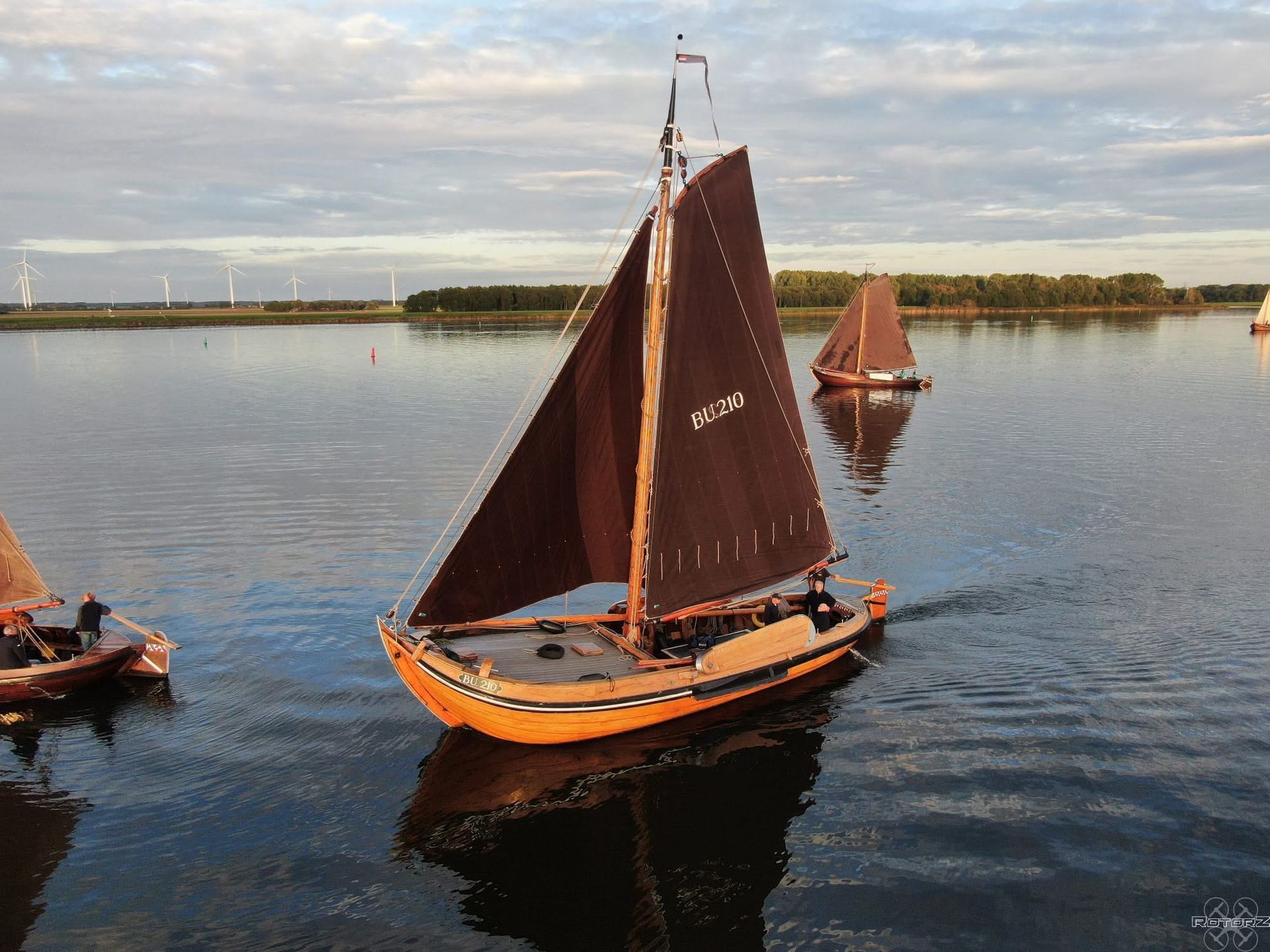 Varen op een botter is soms werken maar altijd een mooie ontspanning