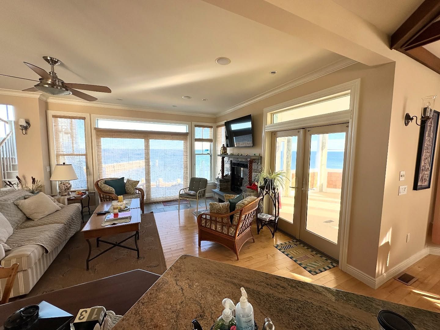 Best LBI painter custom home builder House Painter SPG Paint and Stain Long Beach Island Barnegat Light Manahawkin Beach Haven West Harvey Cedars Ship Bottom, NJ beach bay powerwash epoxy garage Waretown