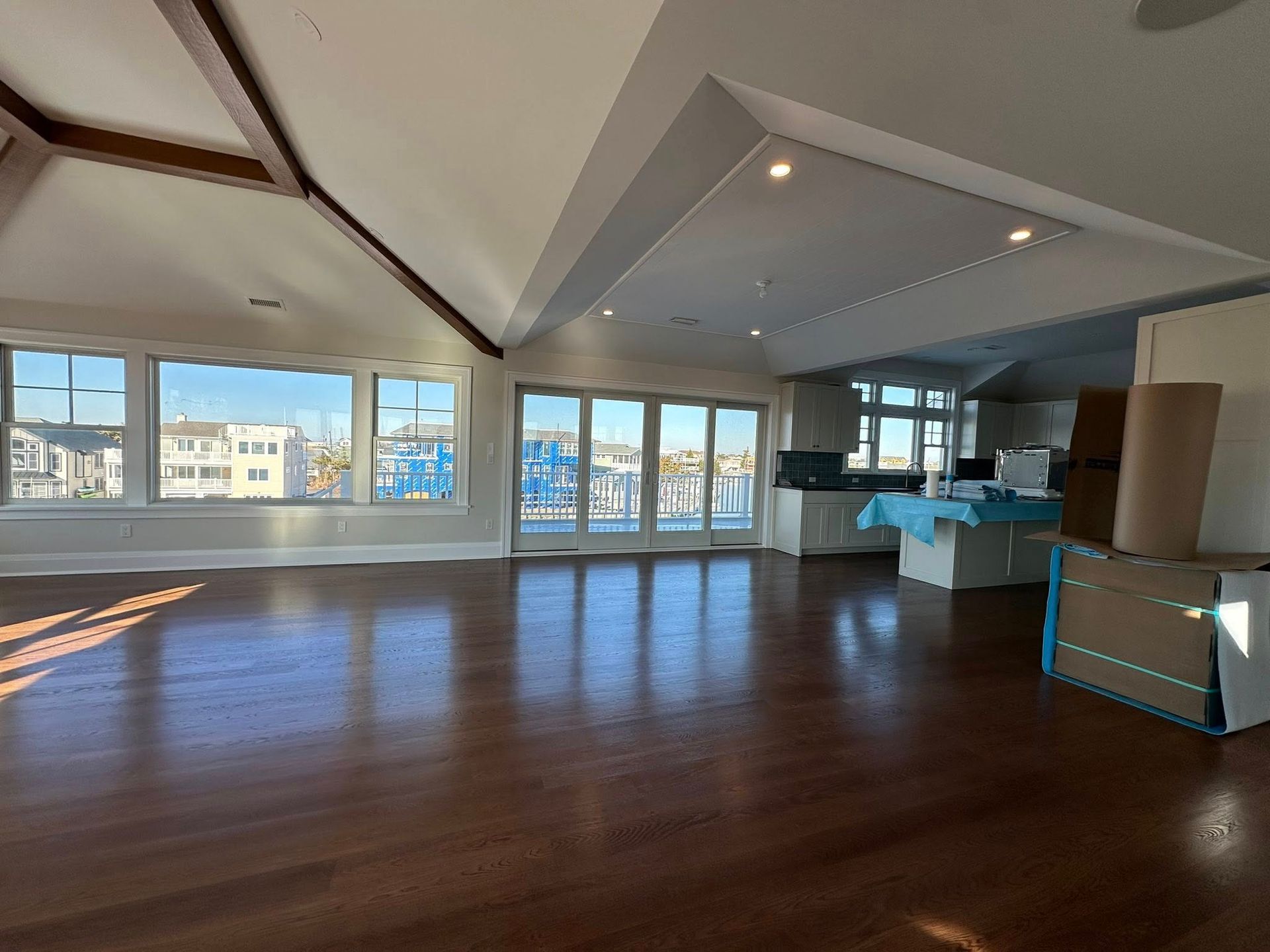 Best LBI painter custom home builder House Painter SPG Paint and Stain Stafford Township popcorn ceiling repair, Long Beach Island, Barnegat Light Manahawkin Beach Haven West, Harvey Cedars, Ship Bottom, NJ powerwash, epoxy garage ,Waretown, Loveladies