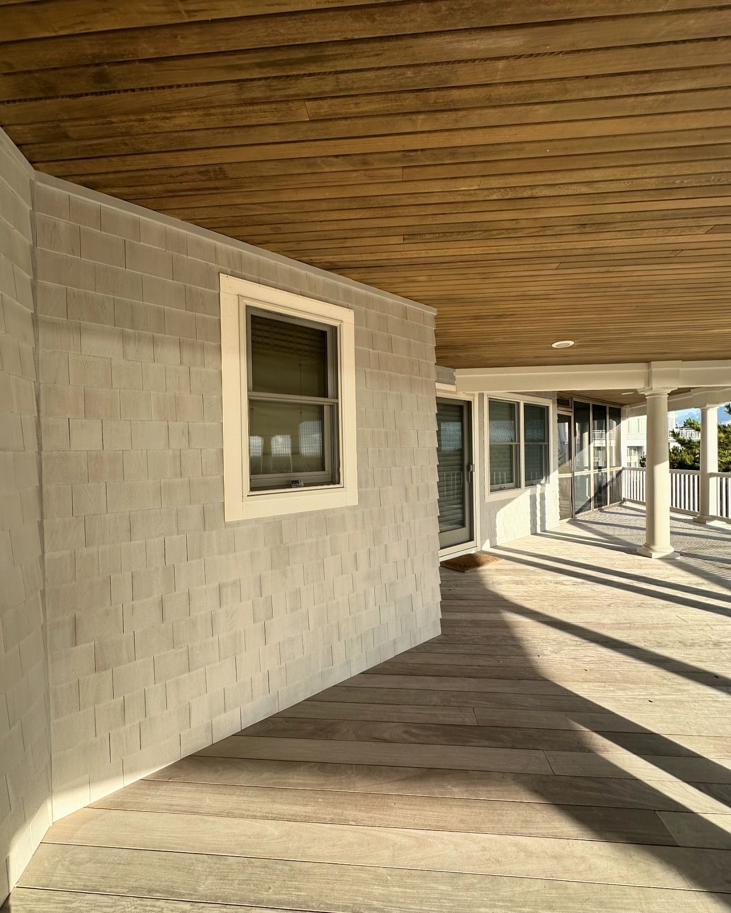 Best Ocean County painter custom home builder House Painter SPG Paint and Stain LBI Barnegat Light Manahawkin Beach Haven West Forked River Lacey NJ beach bay powerwash epoxy garage