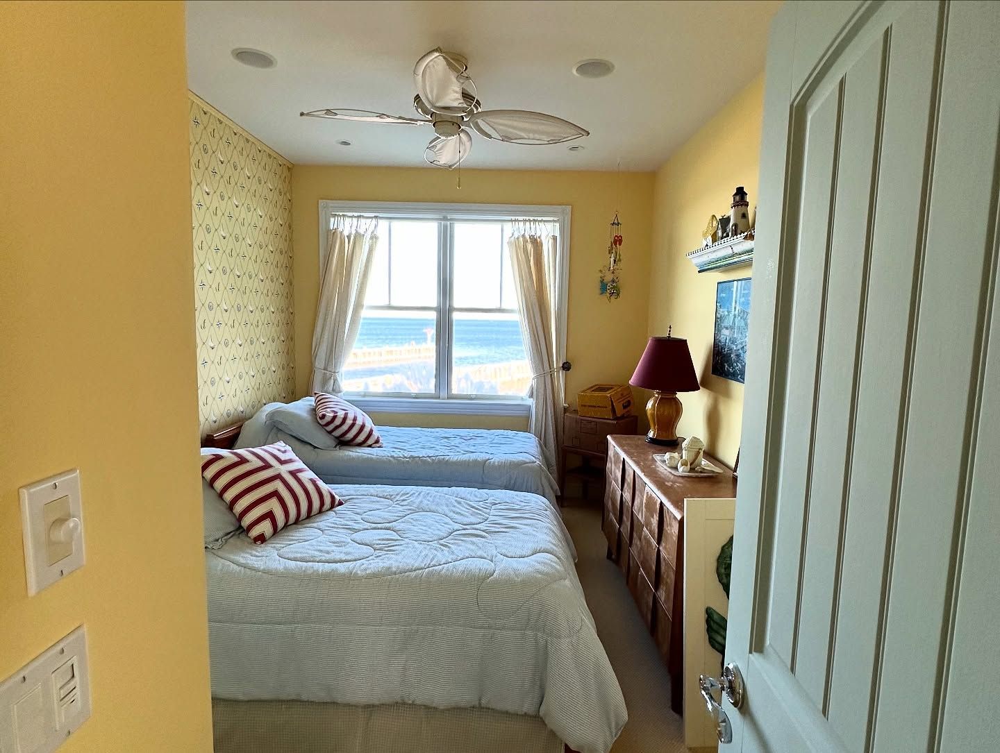 Best LBI painter custom home builder House Painter SPG Paint and Stain Long Beach Island Barnegat Light Manahawkin Beach Haven West Harvey Cedars Ship Bottom, NJ beach bay powerwash epoxy garage Waretown