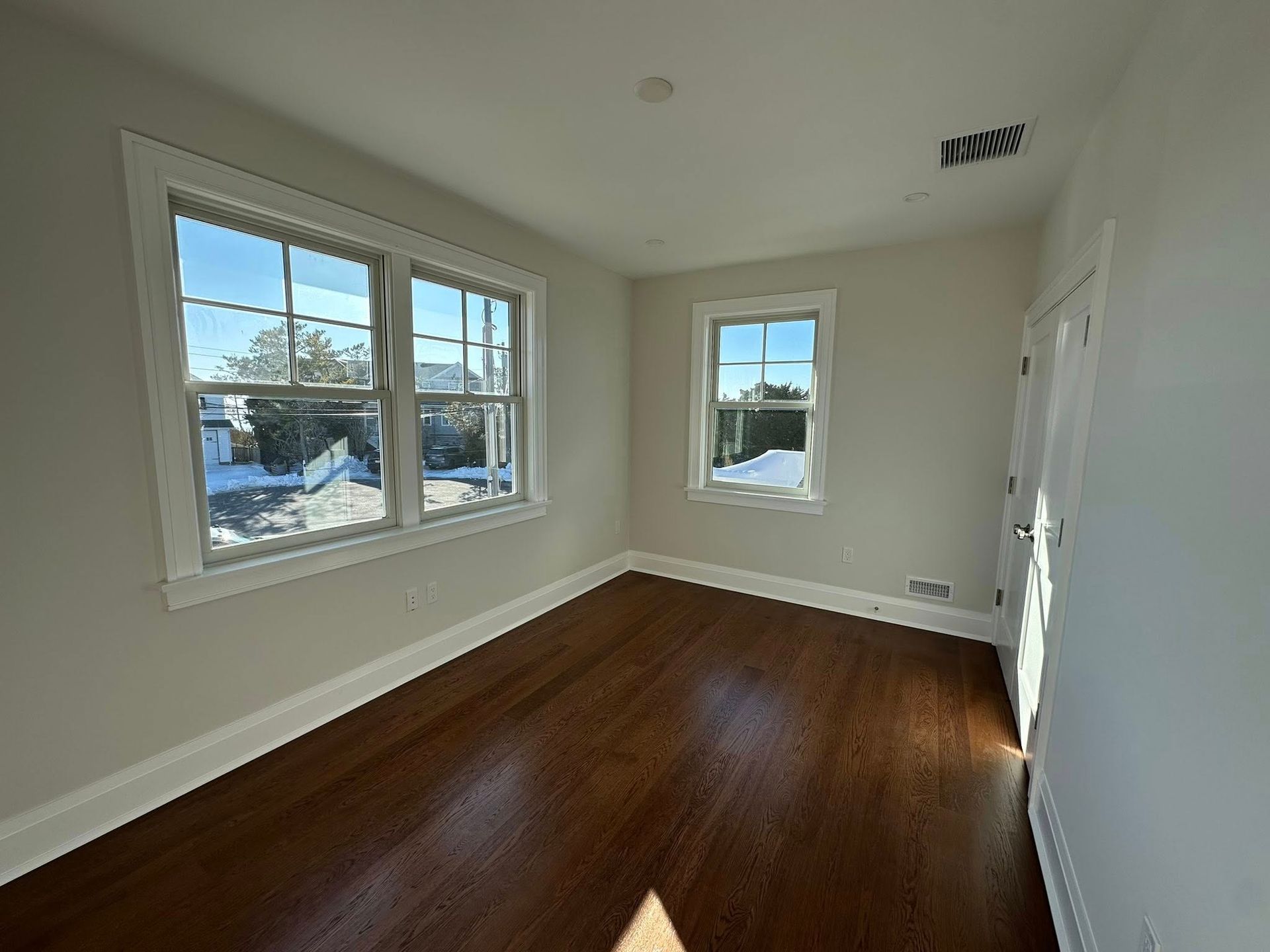 Best LBI painter custom home builder House Painter SPG Paint and Stain Stafford Township popcorn ceiling repair, Long Beach Island, Barnegat Light Manahawkin Beach Haven West, Harvey Cedars, Ship Bottom, NJ powerwash, epoxy garage ,Waretown, Loveladies