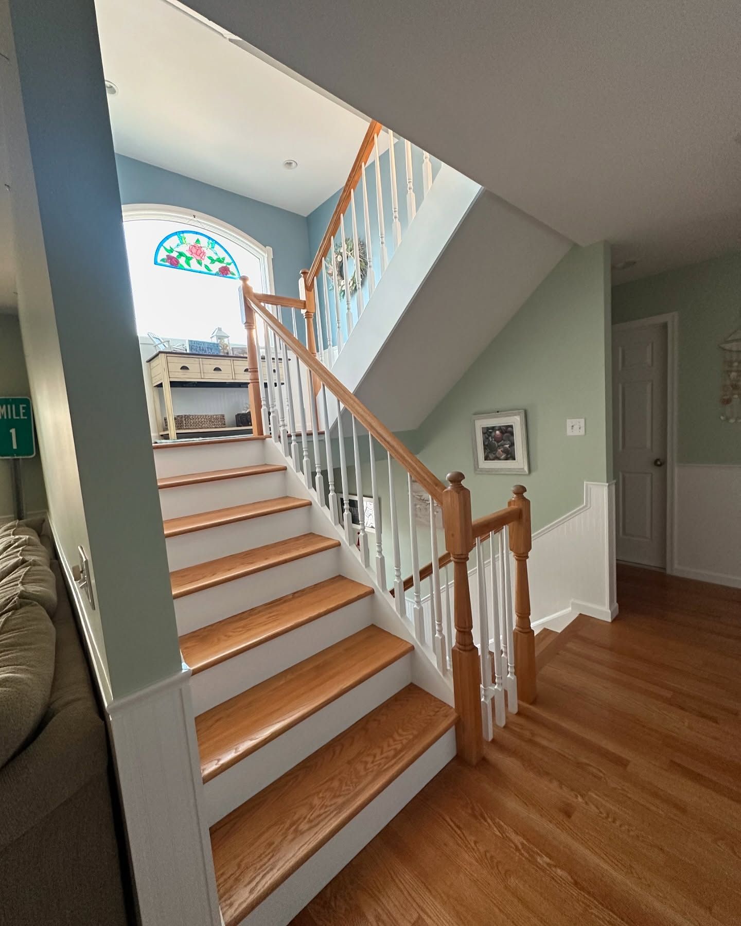 Best LBI painter custom home builder House Painter SPG Paint and Stain LBI Holgate Barnegat Light Manahawkin Beach Haven West Forked River Lacey NJ beach bay powerwash epoxy garage