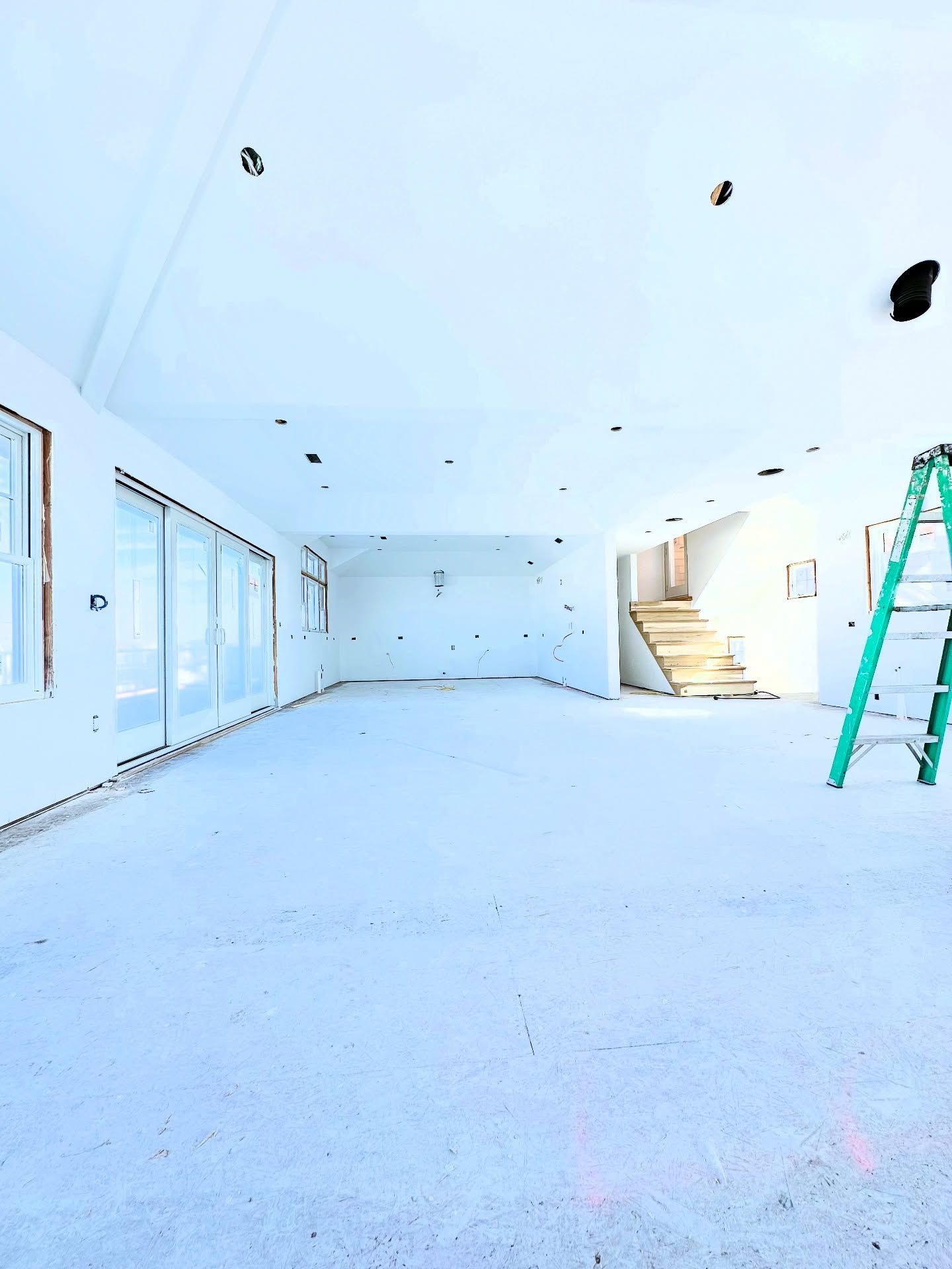 Best LBI painter custom home builder House Painter SPG Paint and Stain Long Beach Island Barnegat Light Manahawkin Beach Haven West Harvey Cedars Ship Bottom, NJ beach bay powerwash epoxy garage Waretown