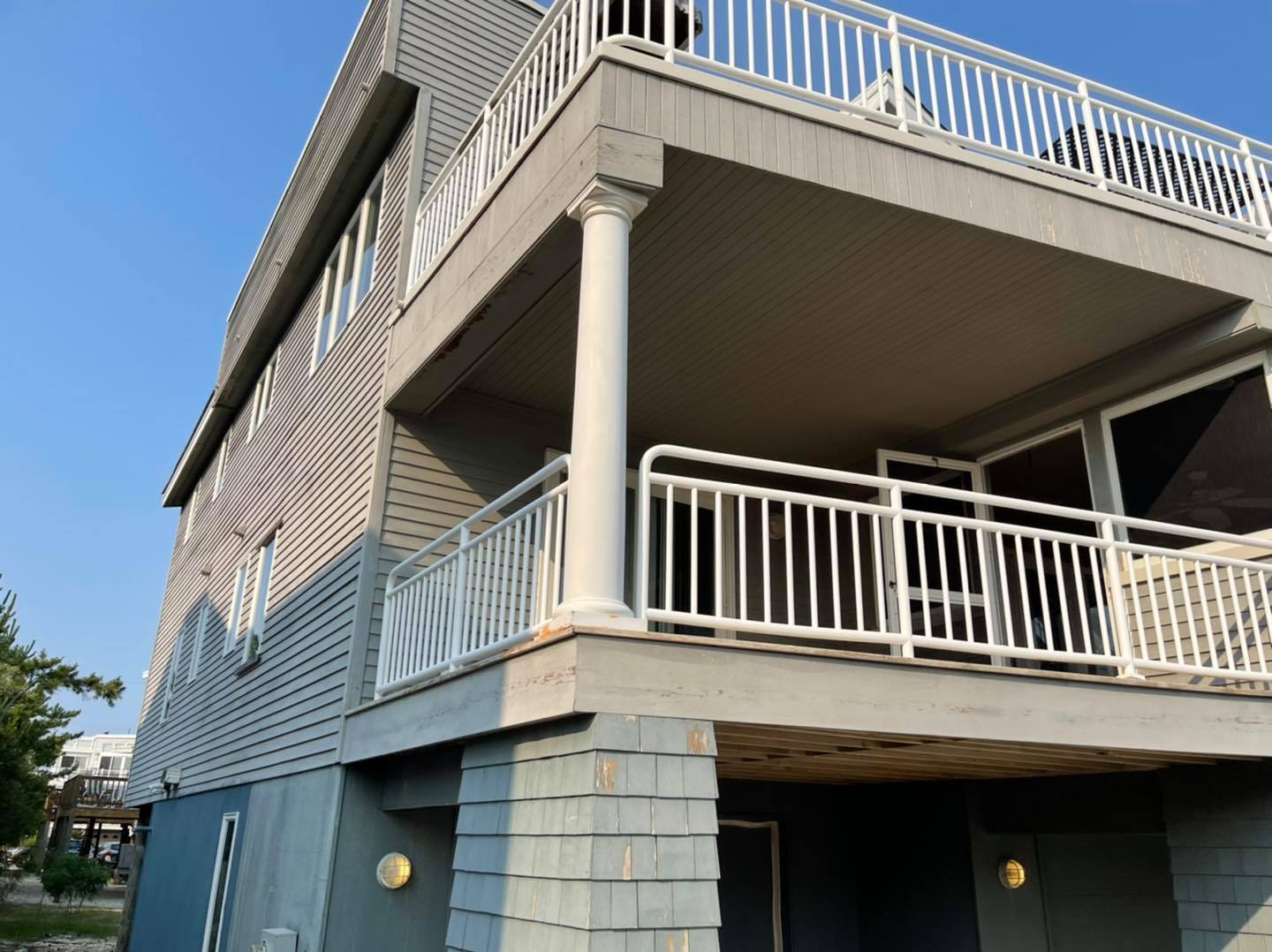 SPG Paint and Stain best local painter LBI Manahawkin Beach Haven West Barnegat Light Ship Bottom Harvey Cedars Beach Haven Holgate Surf City North Beach LBI Stain Beach Haven West Deck Dock Stain Powerwash IPE