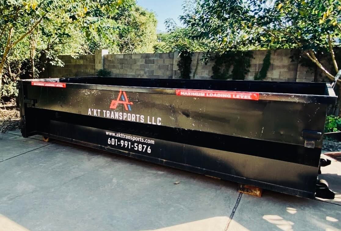 15 Yard Dumpster Rental A photo of a 15 yard dumpster rental from Dumpster Rental Jackson MS in Jackson Mississippi.