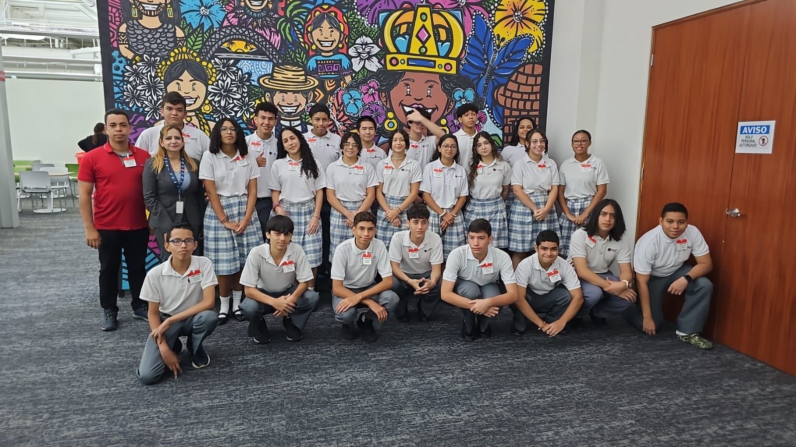 Grupo de estudiantes del CEI Montessori 