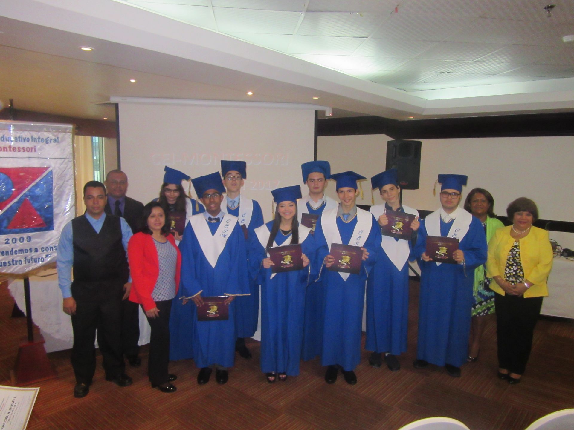 Ceremonia de promoción del noveno grado, generación 2017, en el CEI Montessori