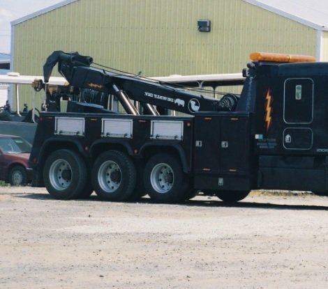 heavy duty tow truck service near Mississauga Ontario