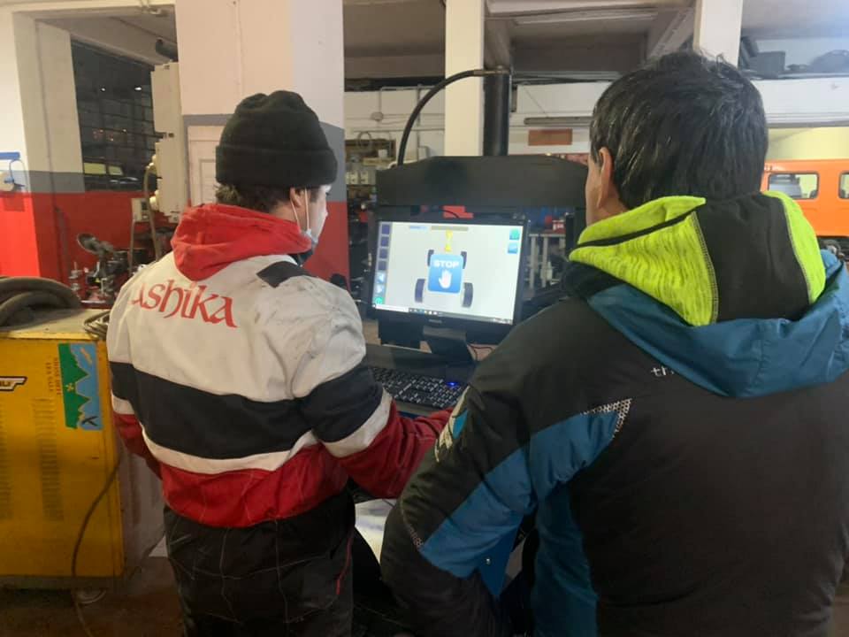 diagnosi computerizzata di assetto delle ruote