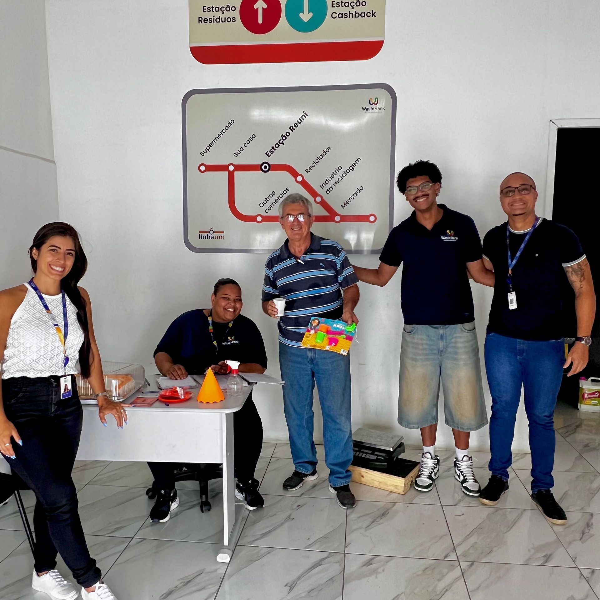 interior espaço novo trilho wastebank imperatriz ma