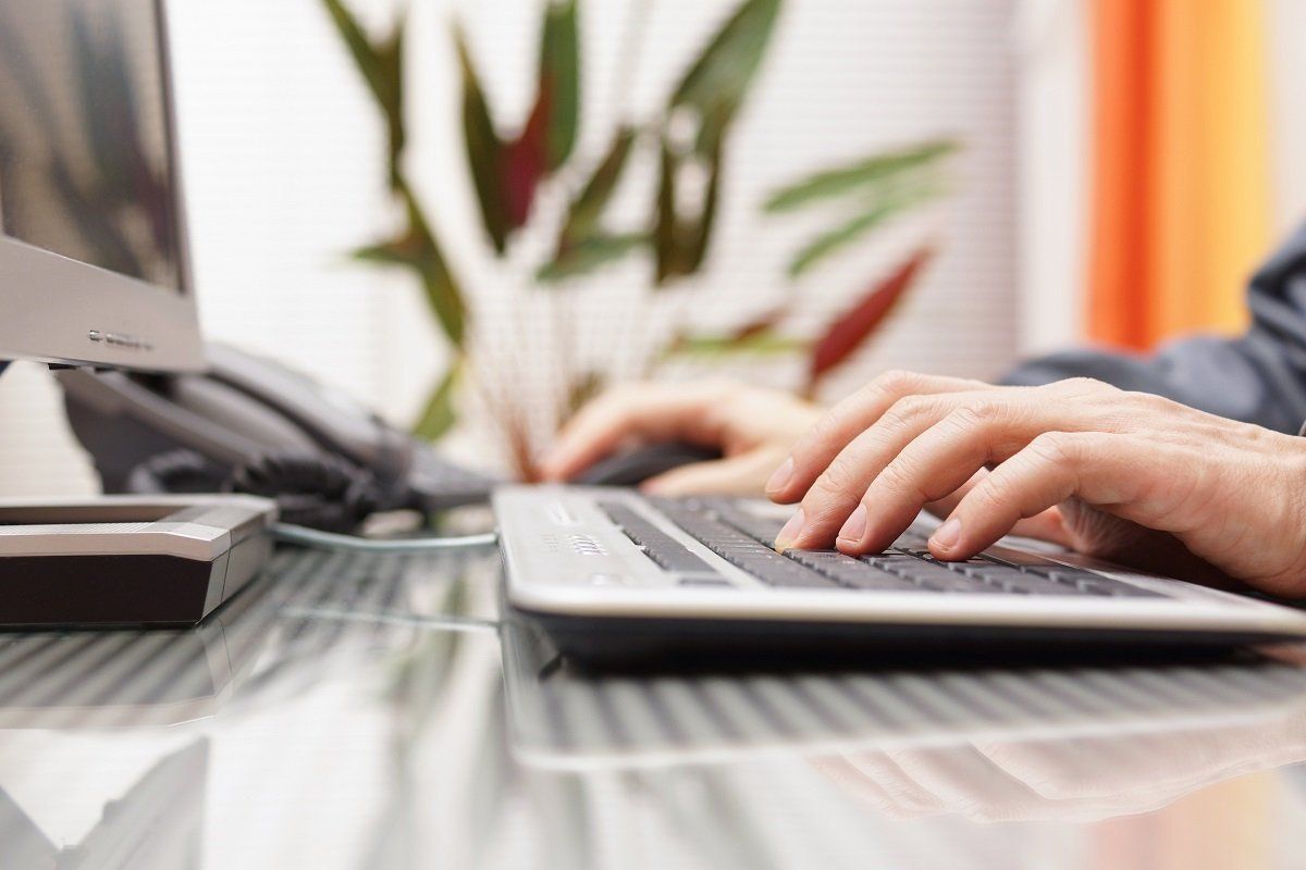 prenotazione online di auto a noleggio senza carta di credito