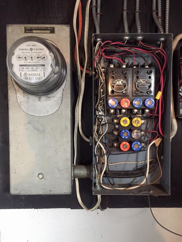 Outdated Fuse  — East Brunswick, NJ — Diamond Electric Services
