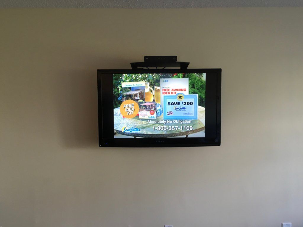 Flat Screen Tv Wall Mounted with Bracket — East Brunswick, NJ — Diamond Electric Services